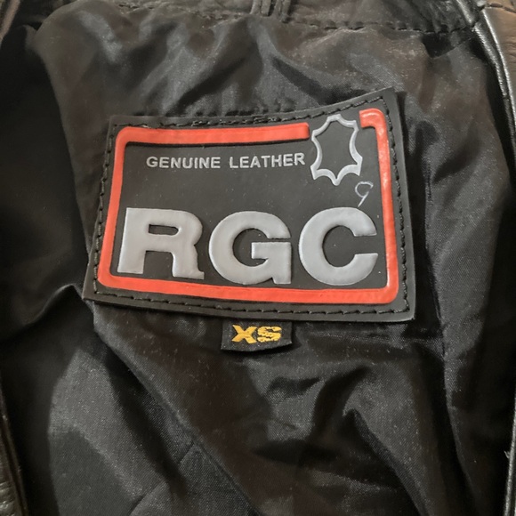 Leather lace up motorcycle vest - Picture 3 of 3